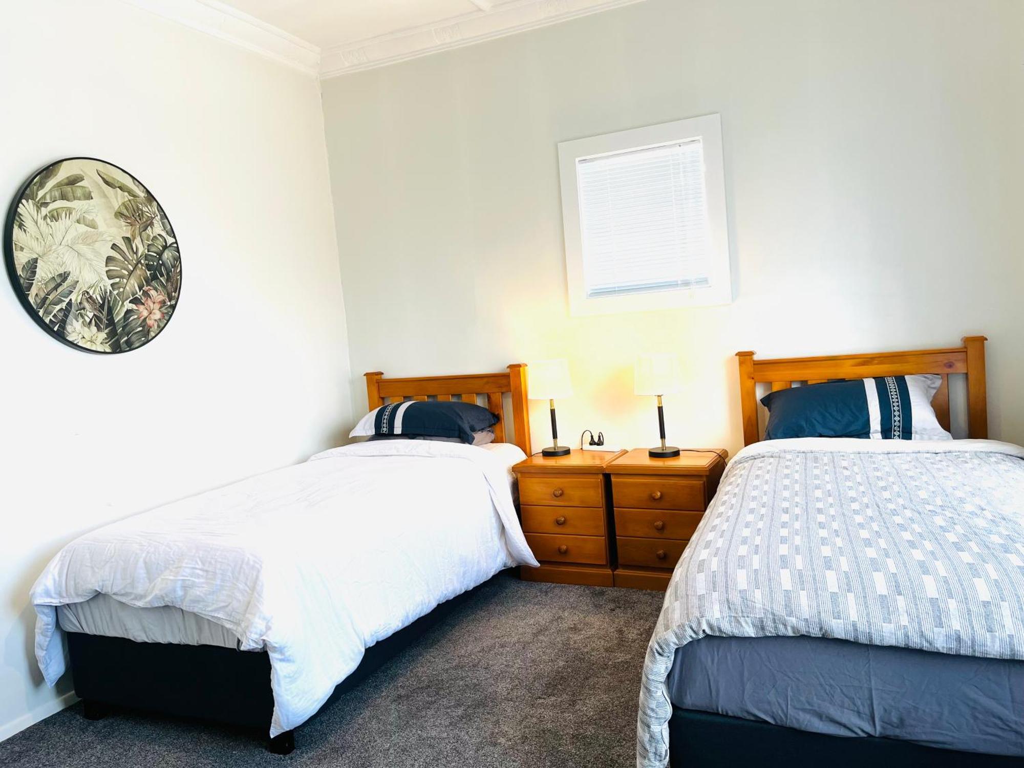 Holiday Home Close To Beach Private Parking Dunedin Exterior photo